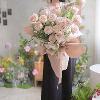 Quicksand Rose Bouquet