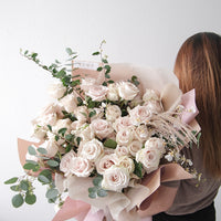 Quicksand Rose Bouquet