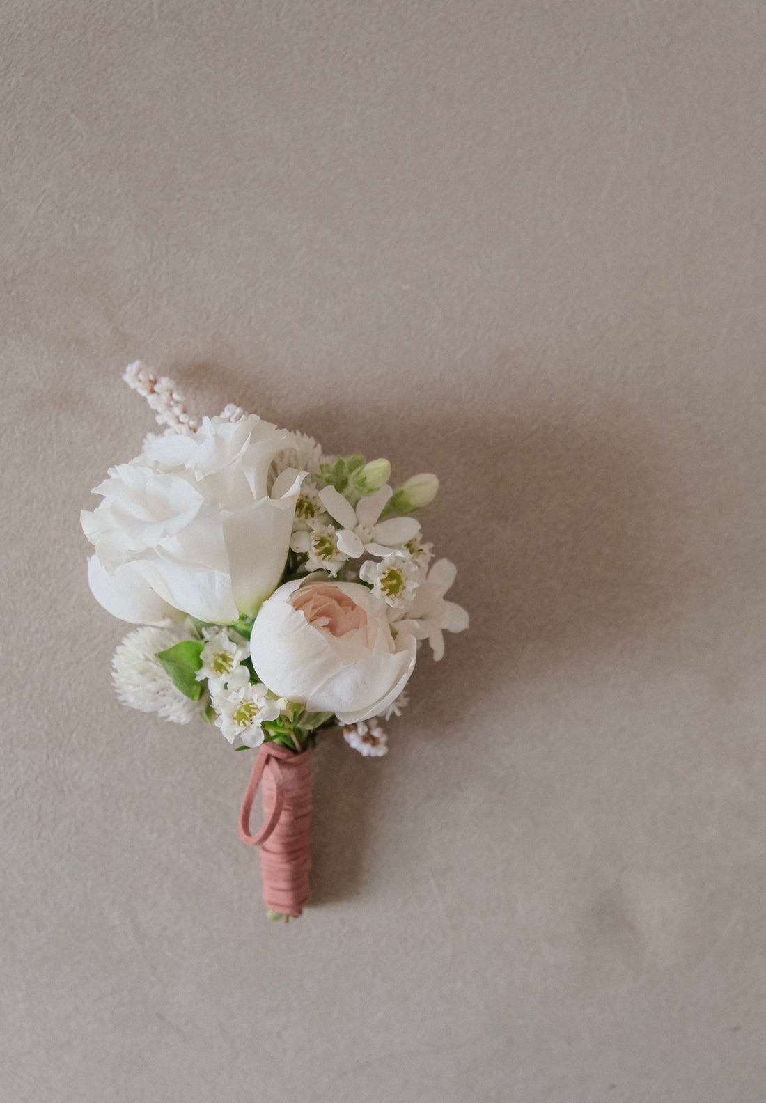 Boutonniere / Wrist Corsages (Fresh flower)