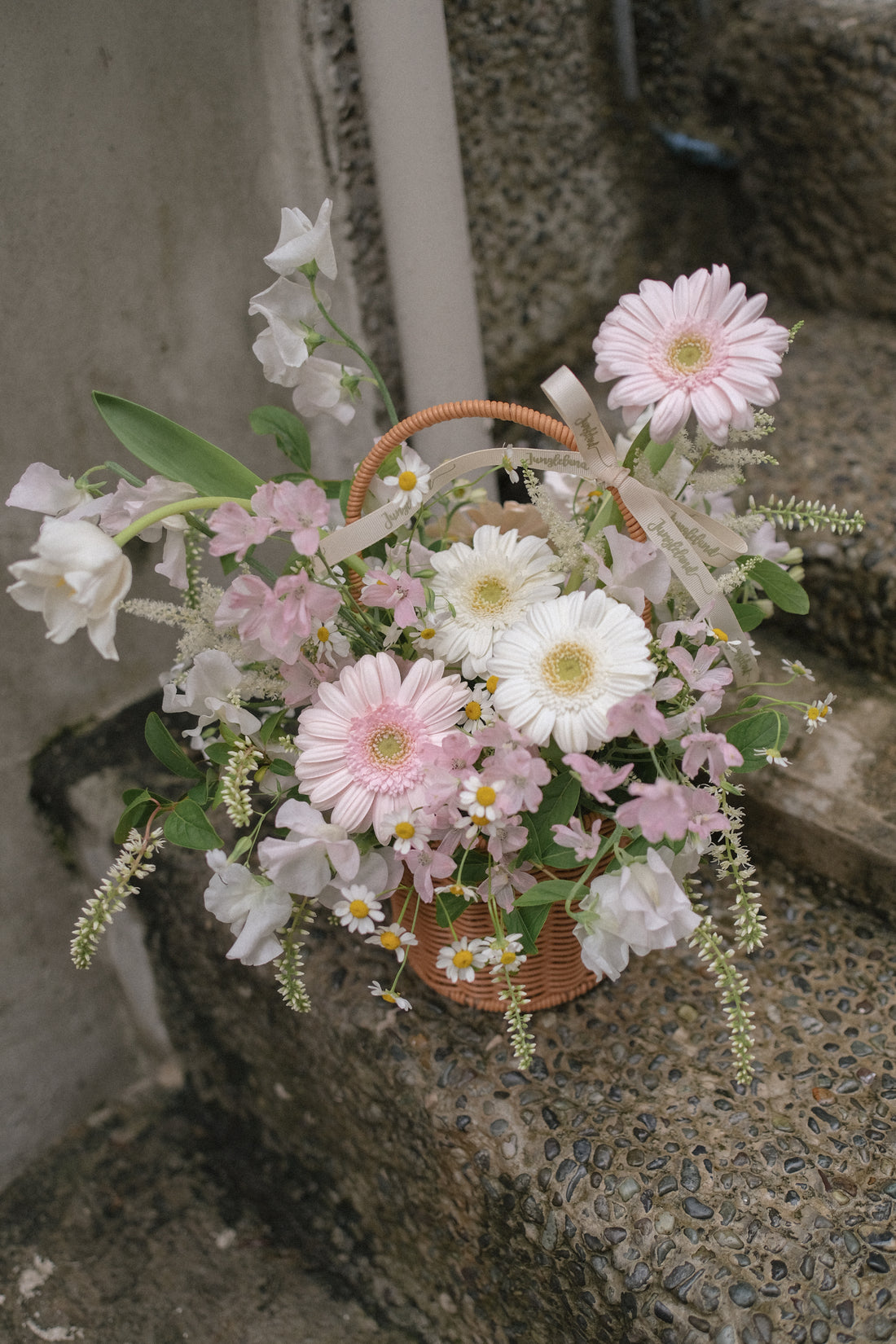 JUNE | Fresh flower basket class 鮮花籃班