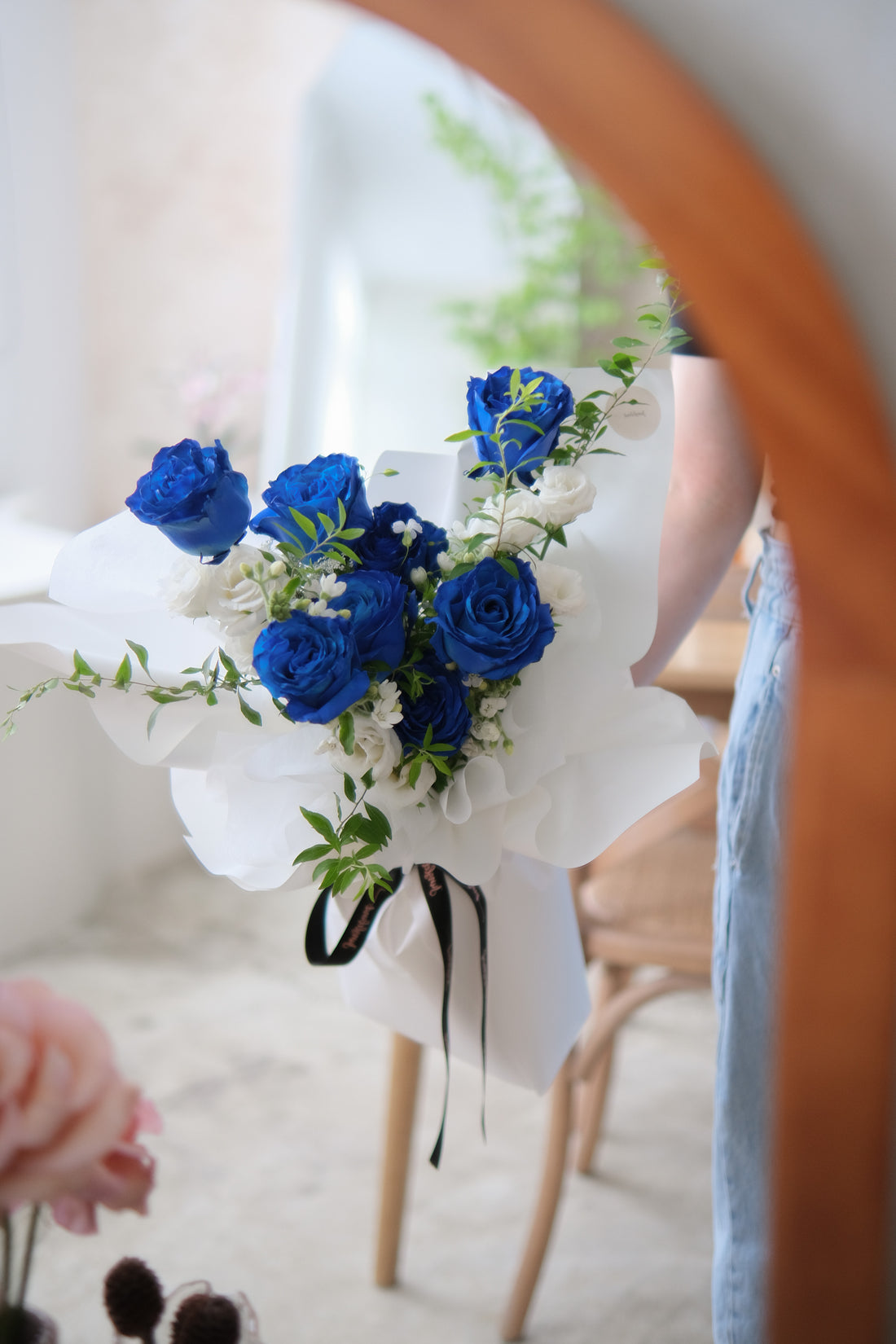 Blue roses bouquet