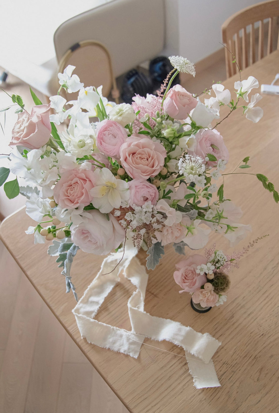 arcadia floral bridal bouquets        
        <figure class=