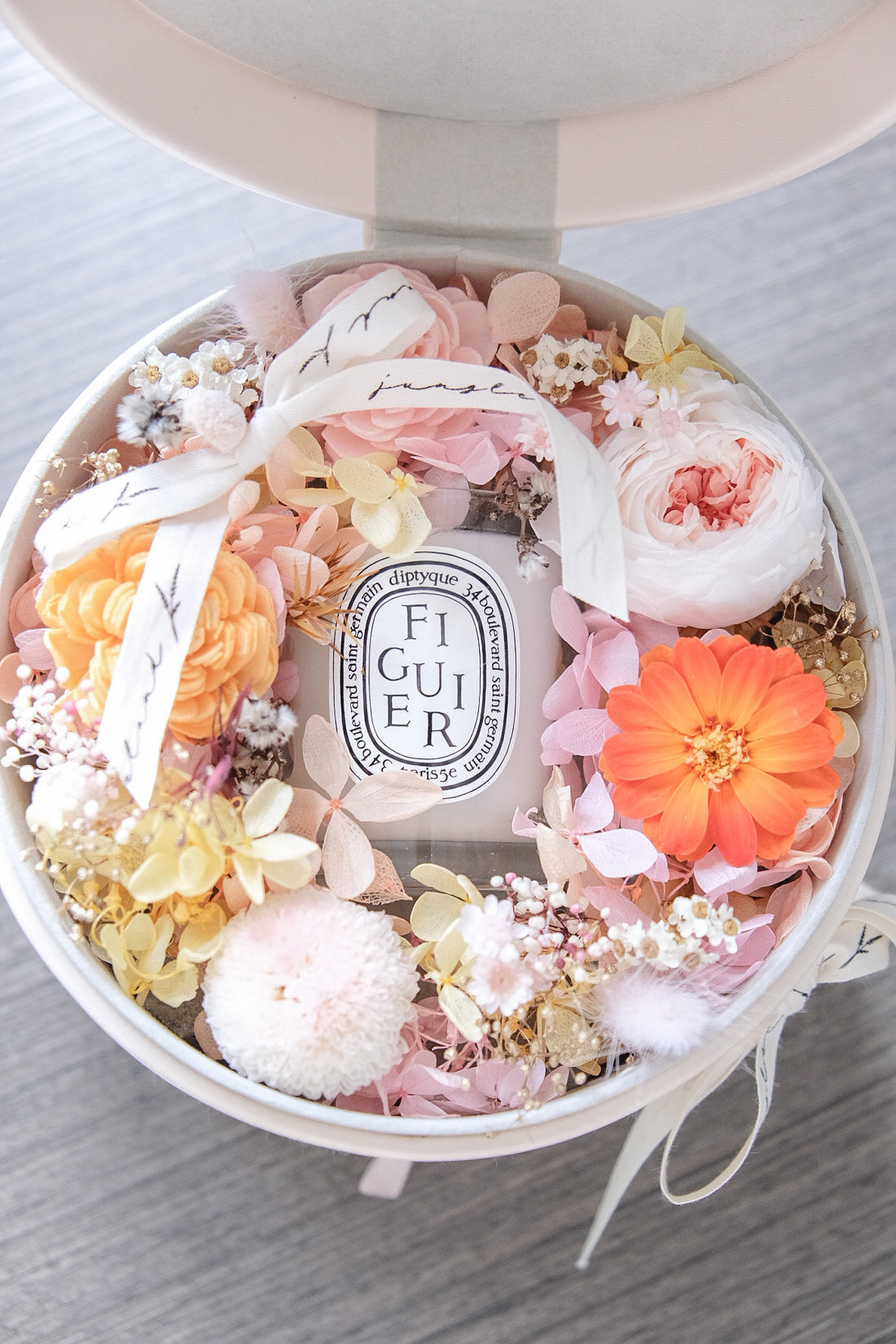 Preserved Flower Box wth Diptyque candle