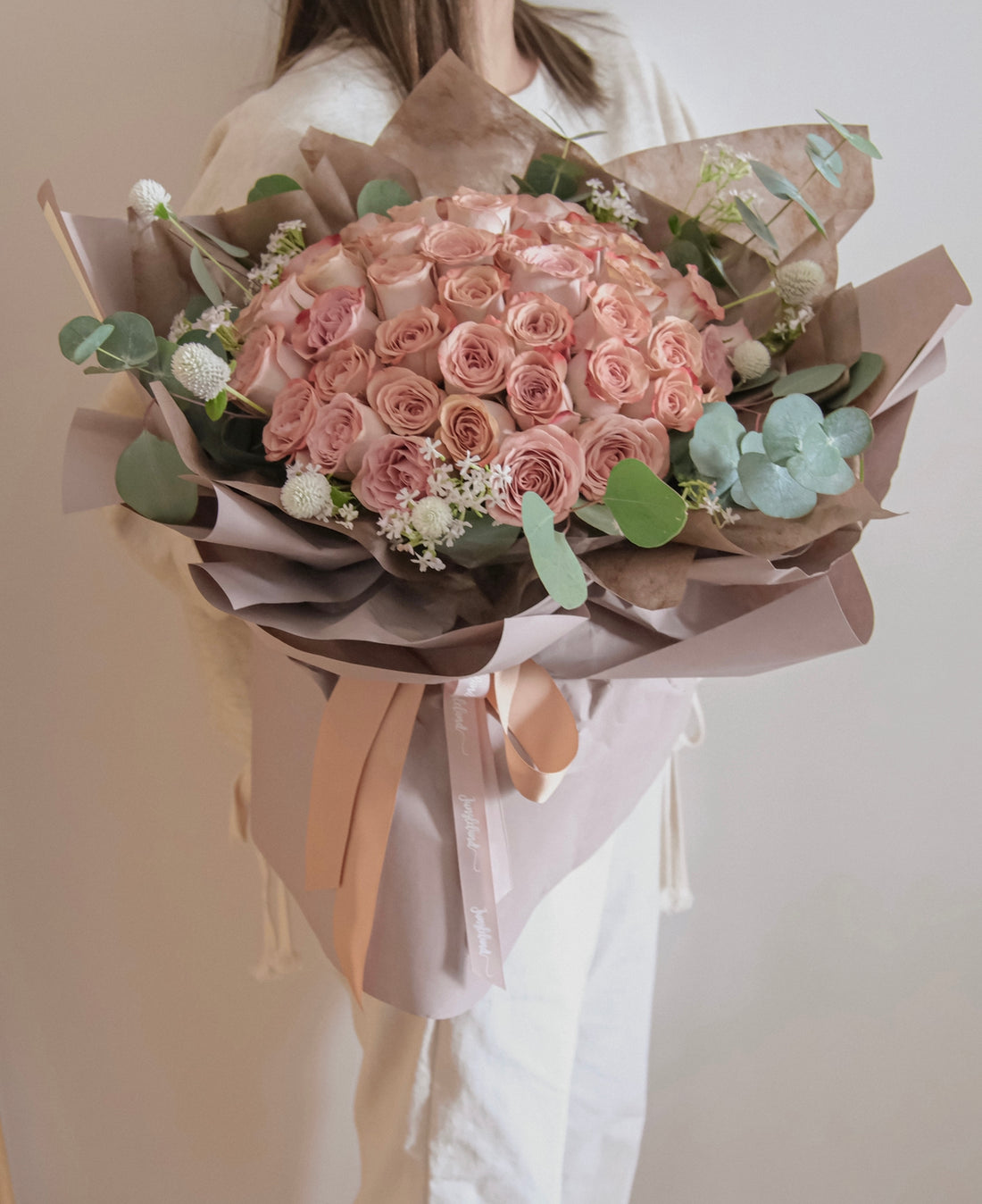 Cappuccino Rose Bouquet – Jungleland.floral