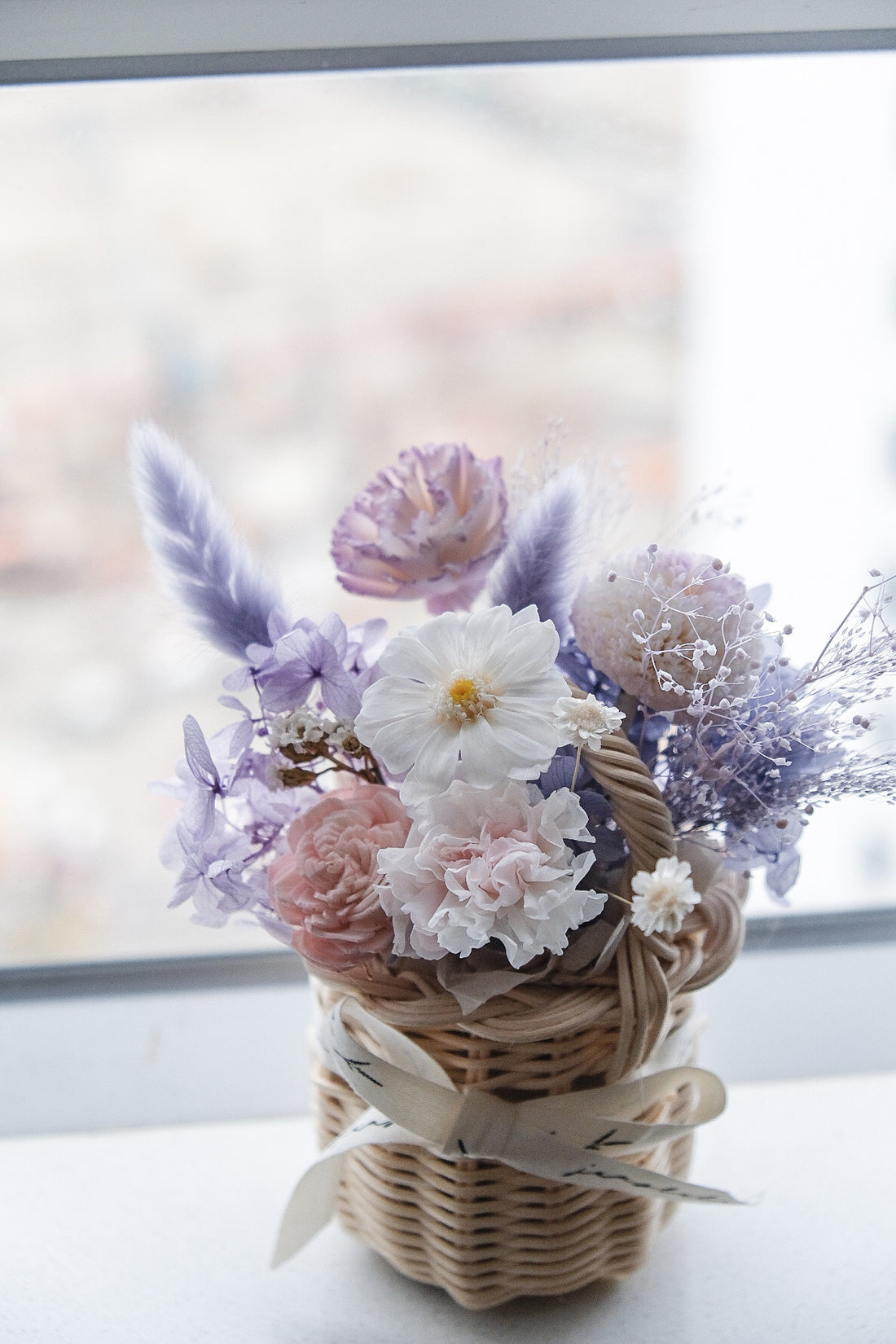 Preserved flower basket